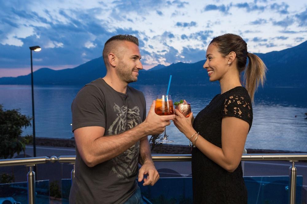 Hotel Caribe - Garda Lake Collection 브렌조네 술 가르다 외부 사진
