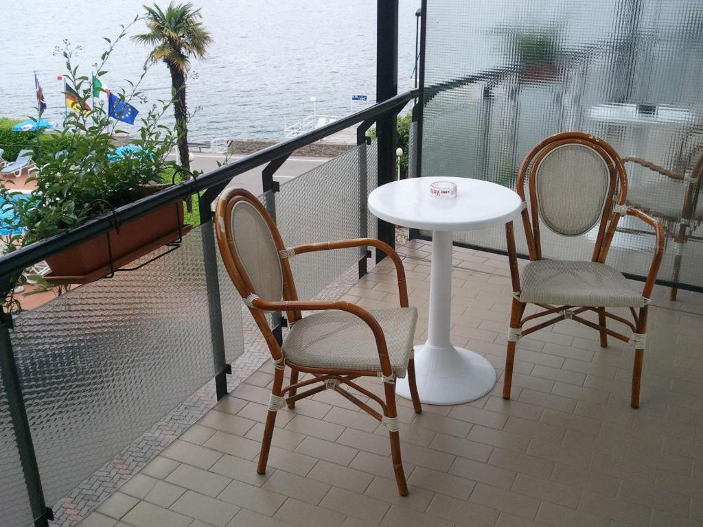 Hotel Caribe - Garda Lake Collection 브렌조네 술 가르다 객실 사진