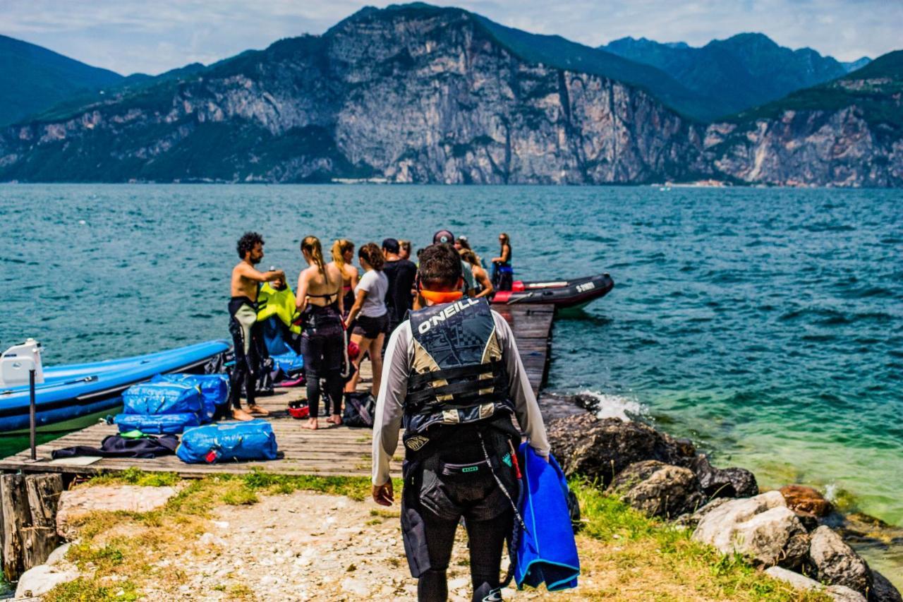 Hotel Caribe - Garda Lake Collection 브렌조네 술 가르다 외부 사진